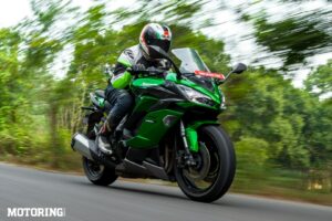 Kawasaki Ninja 1000 SX - tracking - front