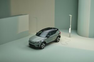 volvo XC40 recharge