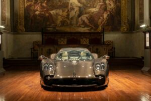 Pagani Utopia manual