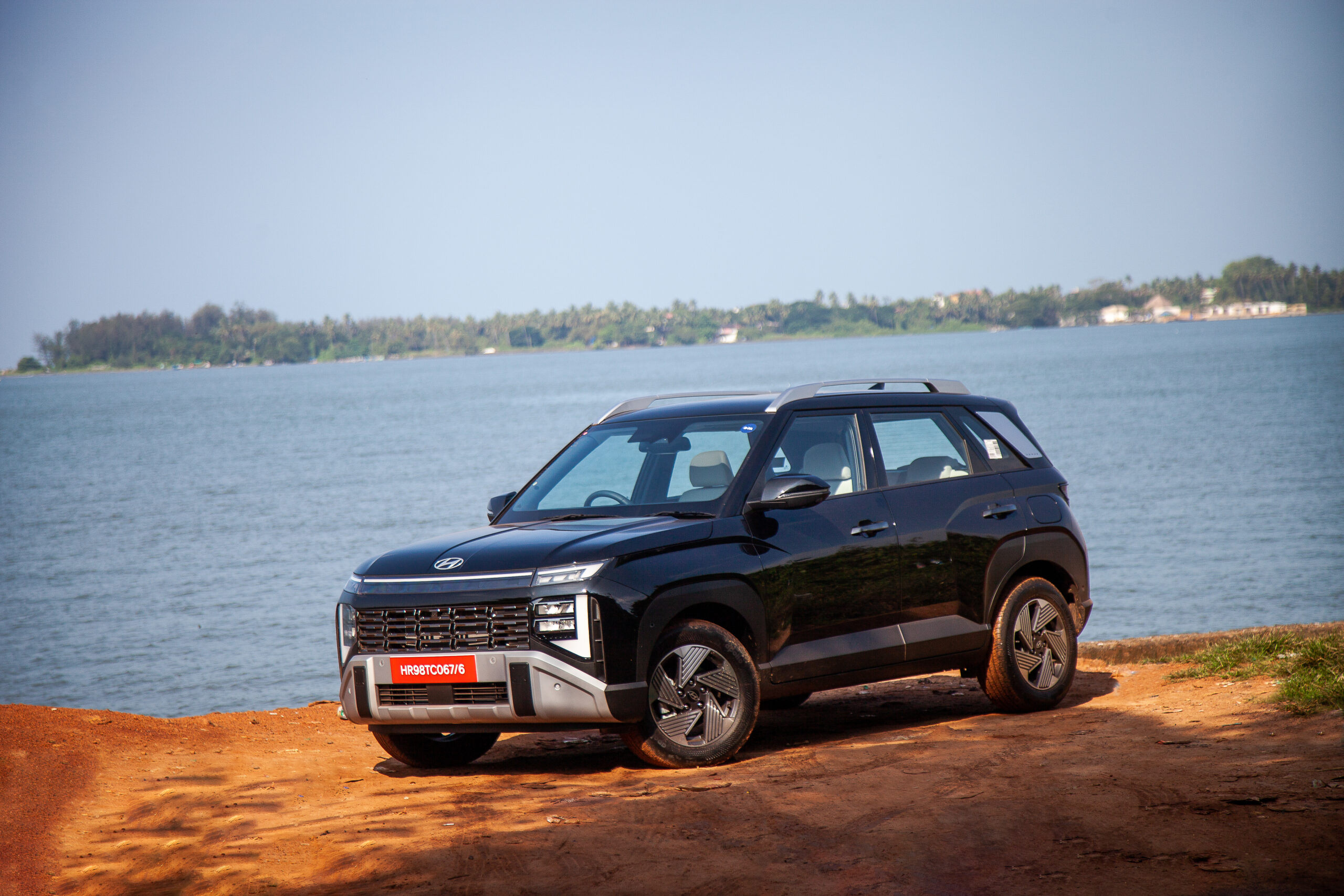 2025 Hyundai Venue: Segment Shaker