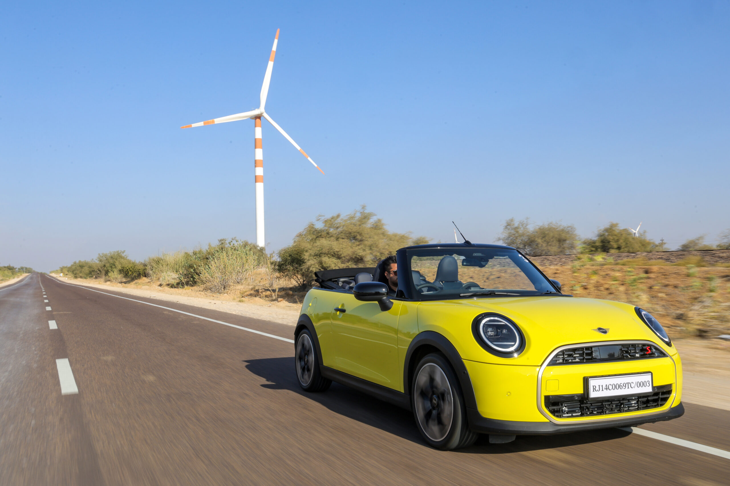 Mini Cooper S Convertible: Wind Therapy