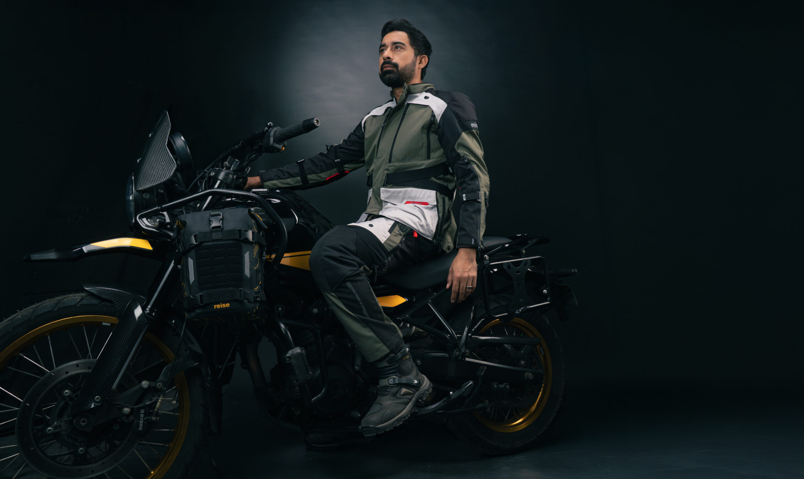 Reise Traverse all-terrain riding suit launched